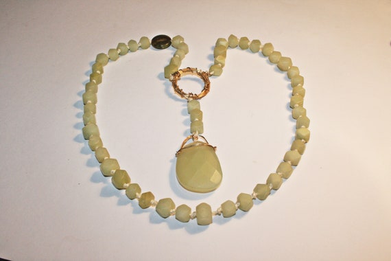 Vintage Celadon Green Soapstone Sautoir Necklace - image 6
