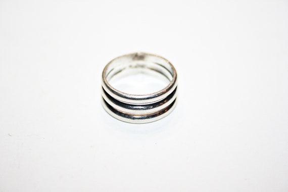 Size 6 - Sterling Silver Triple Band Modernist Ar… - image 1