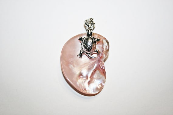 Vintage Sterling Silver and Pink Abalone Shell Tu… - image 1