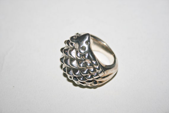 Size 6 - Vintage Sterling Silver Hedgehog Ring - image 5