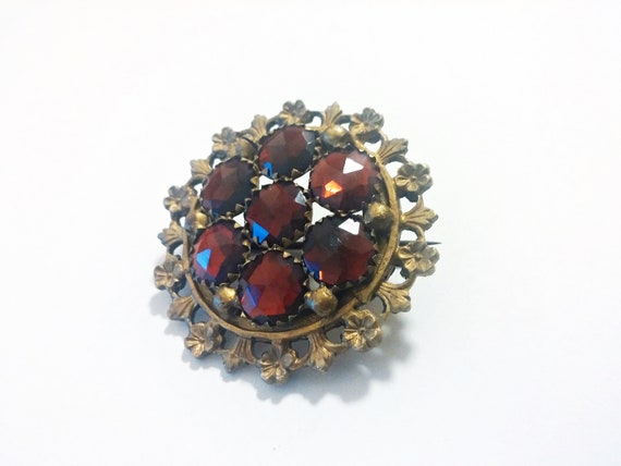 Antique Victorian Vauxhall Glass Brooch - Garnet … - image 5