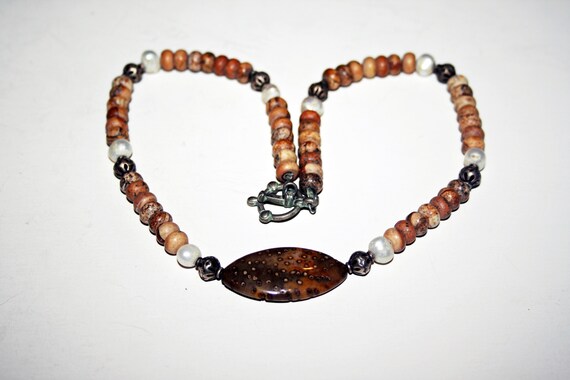 Vintage Brown Stone Necklace - image 3