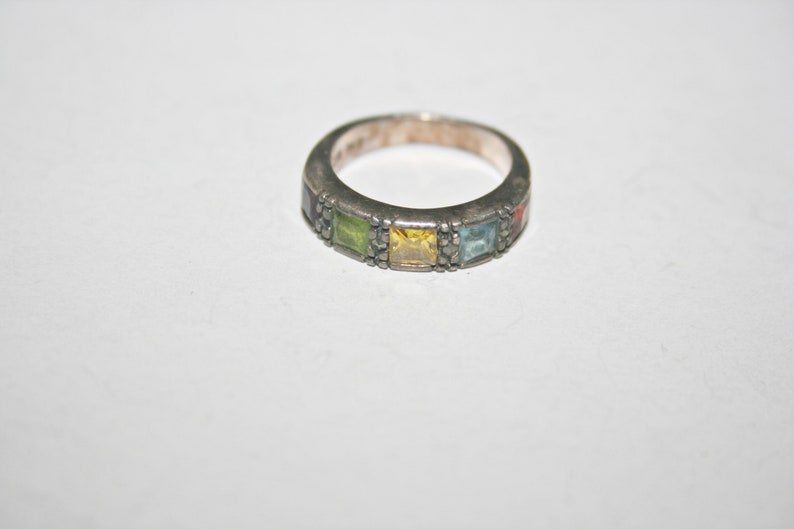 Size 5.5 Vintage Sterling Silver Multicolored Jeweled Gemstone Ring