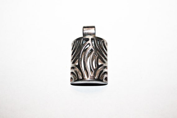 Vintage Pierced Sterling Silver Pendant - image 1