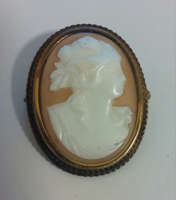 Art Deco Czech Glass Psyche Cameo Brooch - image 1