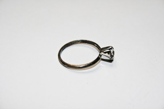 Size 7 - Vintage Sterling Silver Ring with Facete… - image 3