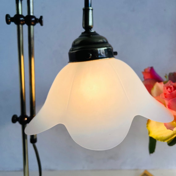 Lampe De Bureau LED En Verre Blanc - Poignée Bois Et Laiton Vieilli - Style Liberty - Italie