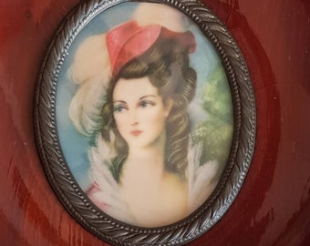 ヴィクトリア朝時代の女性を描いたイタリアのヴィンテージシルク