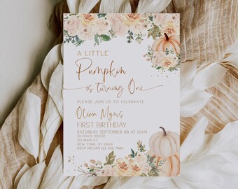 Invitación de cumpleaños de la pequeña calabaza, invitación del 1er cumpleaños de la calabaza, una pequeña calabaza se está convirtiendo en una invitación, chica de invitación del cumpleaños de otoño