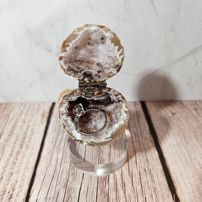 Geode Ring Box - Etsy