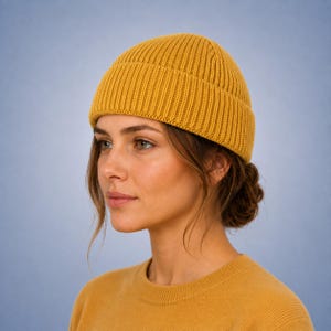 Gul senapsfärgad fiskarmössa | Ull dockerhatt ovanför örat | Trawler klockakeps | Mjuk unisex stickad mössa | Höst- och vårgåva