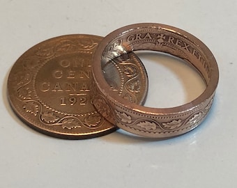 Canada Large Penny Coin Ring – Handmade Canadian Jewelry – Custom Vintage Copper Ring – Unique Gift for Him or Her – Maple Leaf Ring