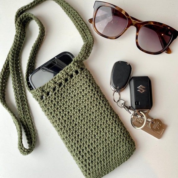 PDF DIGITAL CROCHET Pattern  phone bag/cross body cell phone bag// mini sling bag// cellphone sleeve//cell phone cozy//cell phone purse