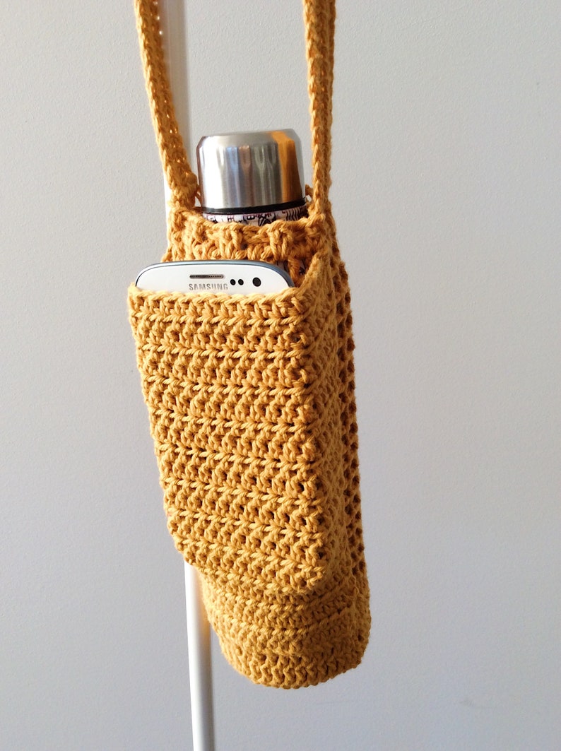 CROCHET PATTERN Bottle holder with phone pocket/ water holder / water bottle sling / festival water holder image 6