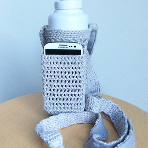 CROCHET PATTERN Bottle holder with phone pocket/ water holder / water bottle sling / festival water holder image 8