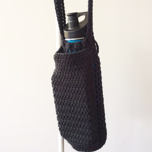 CROCHET PATTERN Bottle holder with phone pocket/ water holder / water bottle sling / festival water holder image 5