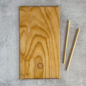 Wooden Loom Kit, 5.5x10 Inch Loom, Seconds, Minor Imperfections bild 1