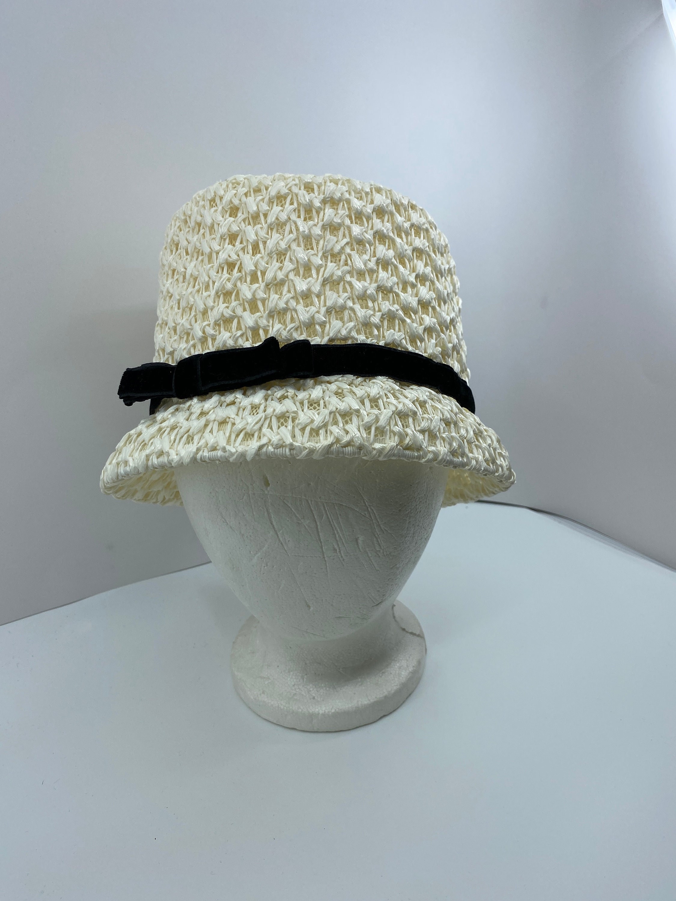 Vintage, Accessories, Vintage Vancouver Canada Off White Embroidered  Bucket Fishing Style Hat