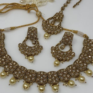 Antique Gold Finish Necklace/ Polki Choker/ Indian Jewelry/ Pakistani Jewelry/ Sabyasachi inspired Jewelry/ Bridal jewelry/
