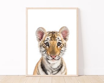 Stampa di un cucciolo di tigre - Arte murale per la cameretta dei bambini - Arte murale stampabile - Stampa digitale scaricabile - Arte murale per la cameretta dei bambini