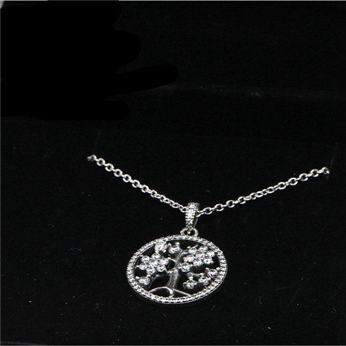 Pandora sparkling family tree necklace deals
