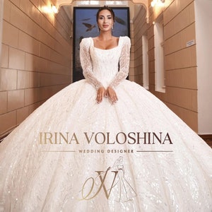 Princess wedding dress Wedding ball gown Long sleeve wedding dress Corset wedding dress Sparkly wedding dress with detachable sleeves