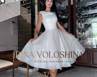 Robe de mariée courte Robe de mariée longueur thé Robe de mariée minimaliste Robe de mariée éphémère Robe de mariée scintillante Robe de mariée modeste