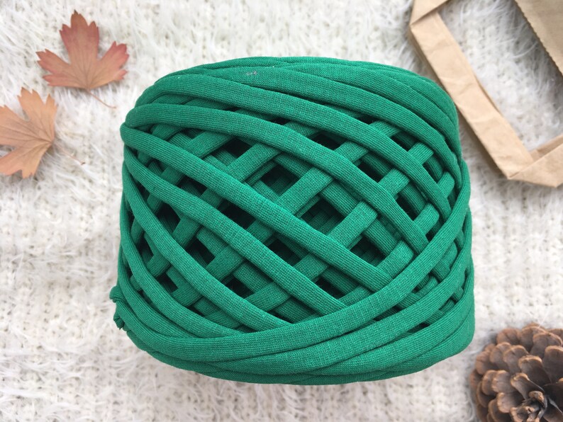 Cotton fabric yarn T-shirt yarn green for crochet baskets 7 mm 109 yards Zpagetti chunky yarn crochet yarn for pillows tshirt spaghetti