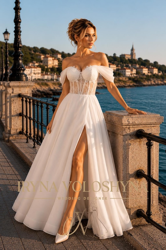 corset beach wedding dress Tulle wedding dress Off the shoulder wedding dress Corset wedding dress Custom wedding dress Beach wedding dress A-line wedding dress