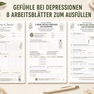 Könnte beinhalten: Drei hellbeige Arbeitsblätter mit deutschem Text, darunter "GEFÜHLE BEI DEPRESSIONEN 8 ARBEITSBLÄTTER ZUM AUSFÜLLEN". Die Arbeitsblätter weisen grüne Akzente, Ausfüllbereiche und Diagramme auf. Der Text "Selbstfürsorge bei Depression" ist sichtbar. Unten liegt ein Stift.