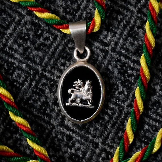 Ethiopian Lion of Judah silver Pendant, Rasta lio… - image 2