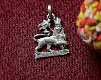 Pendentif Lion doré de Juda, pendentif Rasta, bijoux Rasta Haile Selassie, pendentif Haile Selassie Rastafarian 034-2