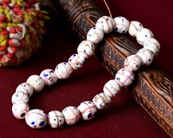 Antique African Venetian Trade beads old  Medicine Man Glass Beads 034-2