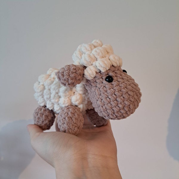 Gehaakt schaap chenille zacht rammelaar speelgoed plushie knuffel schaap speelgoed lam lam rammelaar