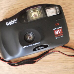 Wizen BV-50 simple and convenient 35mm film camera Point and shoot with Big Finder
