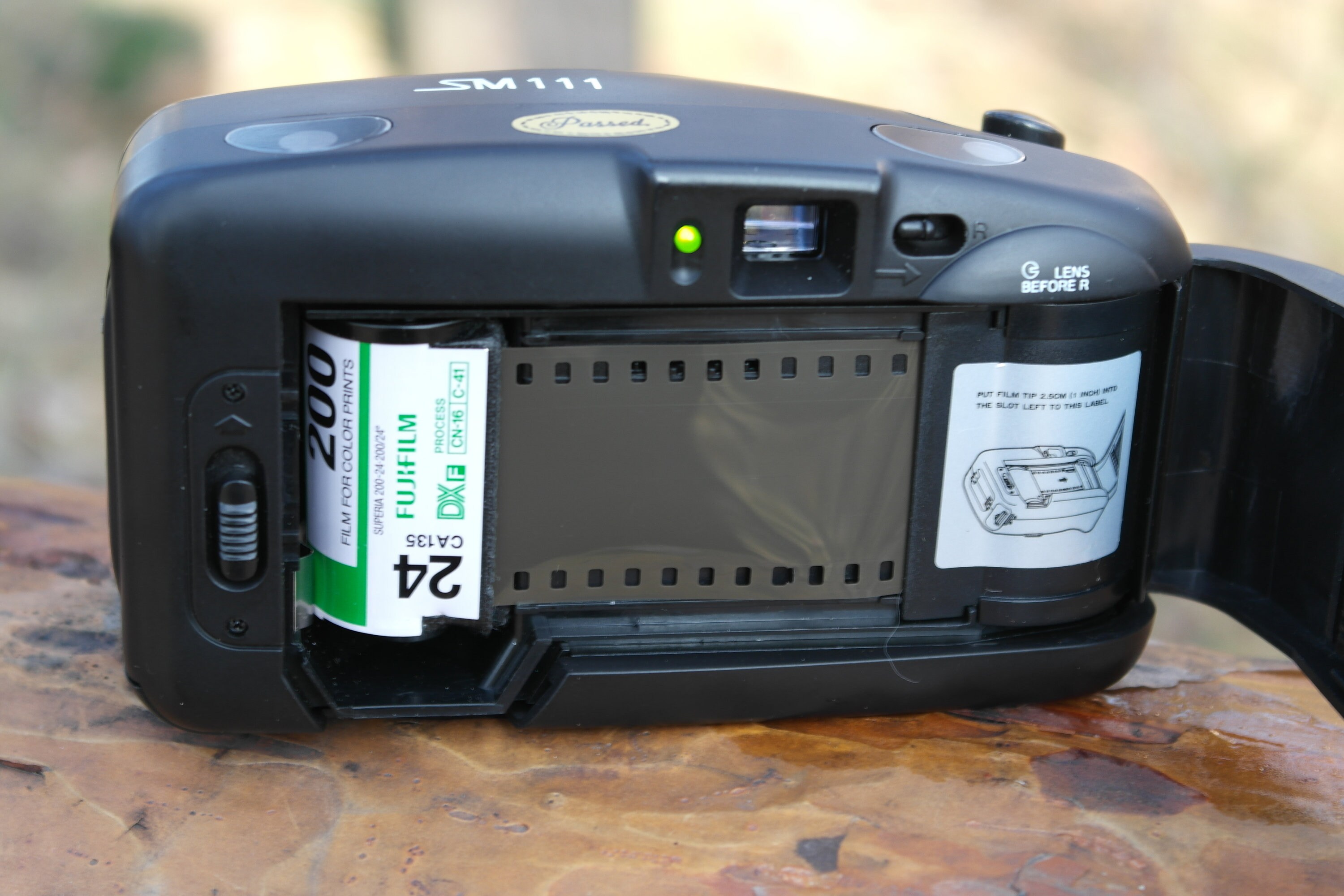 Wizen 35mm Film Camera Point and Shoot With Convenient Film 