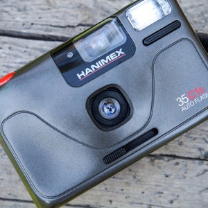 35mm Film Camera "Hanimex" Point and Shoot manual with flash. Tested