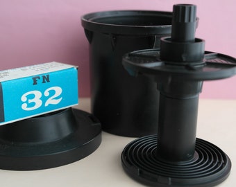 Developing tank for 120 film type Medium Format bakelite made in the USSR practical and convenient plus Svema32 film (Expired)