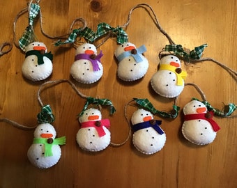 Snowman Garland, Photo prop, Mantle garland, Window decoration, Rustic decor, Primitive Stitchery, Swag, Fireplace garland, Country decor