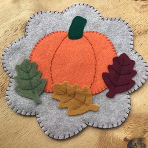 Fall harvest pumpkin candle mat, Felt penny rug, Table centerpiece