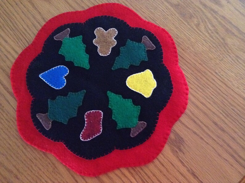 Christmas Wool Candle Mat Penny Rug Centerpiece Candle Mat Etsy