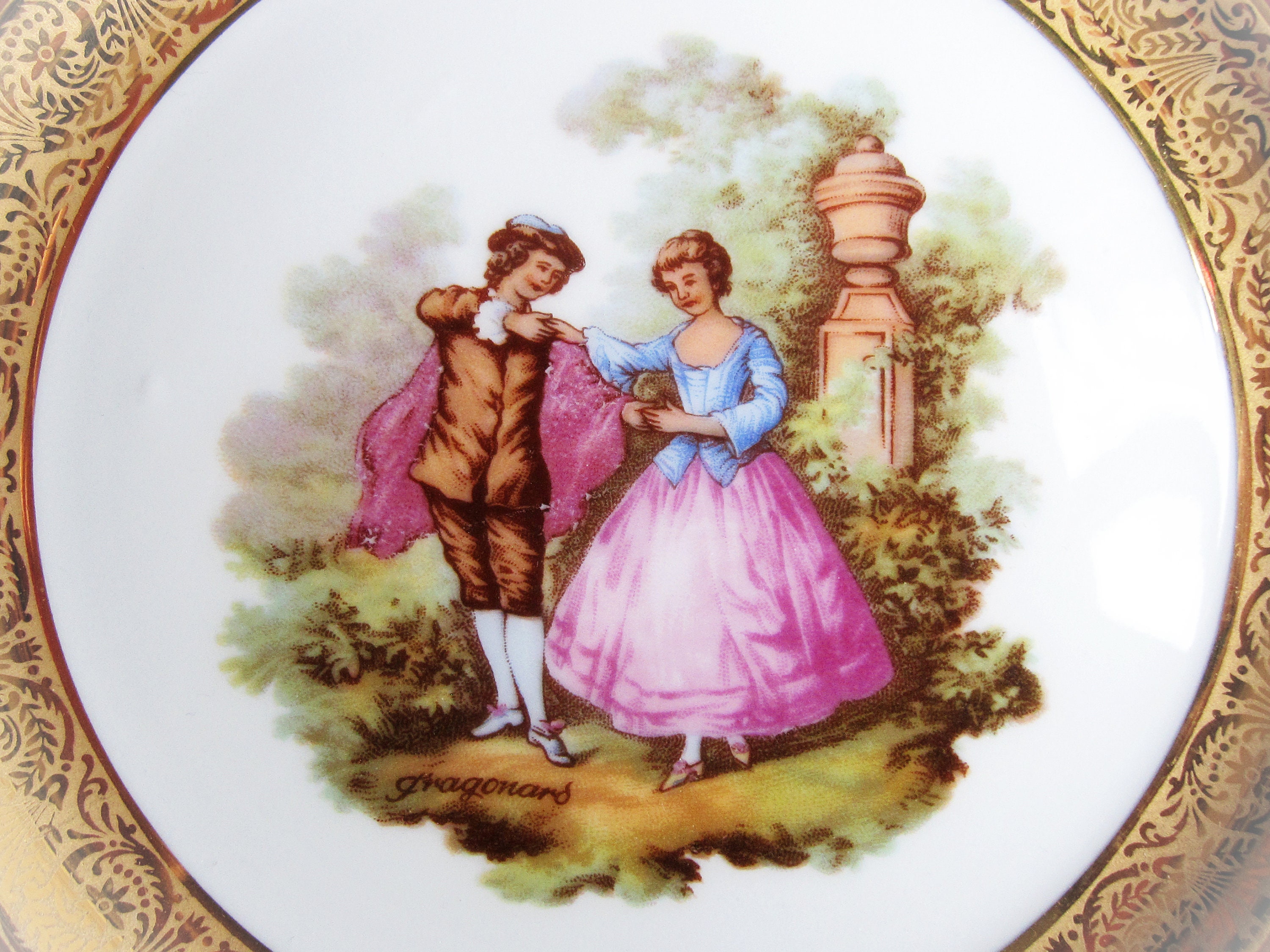 Limoges France 22,5 Cm and 19 Cm Set of Porcelain Plates
