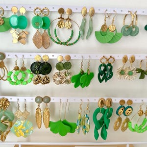 Gold and green dangle earrings - green earrings - emerald green earrings - gold and green hoop earrings