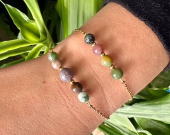 Bracelet fin plaqué or et perles en pierres naturelles d’agate indienne - bracelet perles agate indienne - accumulation de bracelet or