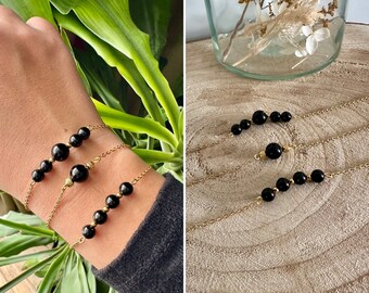 Bracelet fin plaqué or et perles en pierre naturelle d’onyx noir - bracelet pierre naturelle onyx - bracelet perles noir
