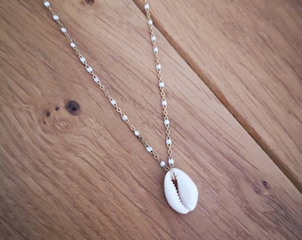 Collier fin or et blanc et pendentif coquillage - collier coquillage - collier fin perles blanches - coquillage naturel