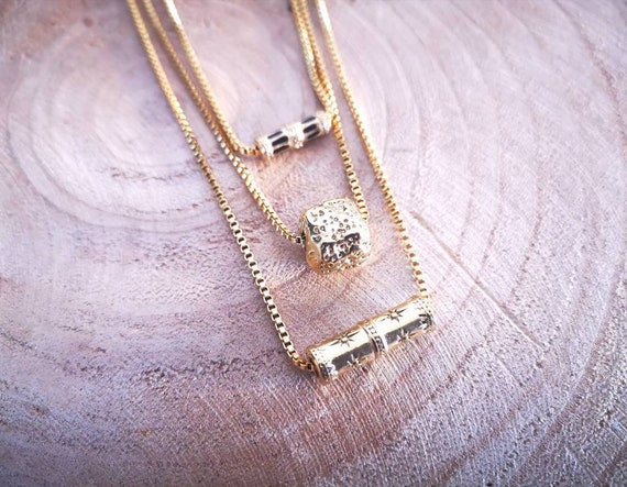 Collier Plaqué Or Jaune Avec Perle – Bijou Fantaisie élégant TBE (très Bon état)