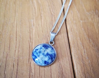Silverhalsband med hänge i natursten med halvädelsten - silverhalsband med blå sten - silverhalsband med natursten - stenhalsband