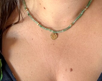 Faceted beaded necklace in natural stones and hammered gold medallion - women's necklace with turquoise stones - aventurine - labradorite