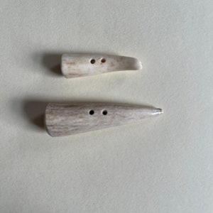 Stag horn toggles / buttons / fastenings